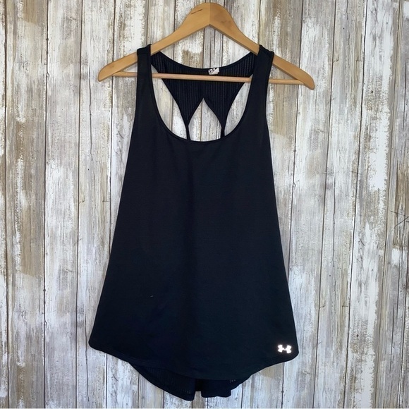 Under Armor Black Loose Opened Fitted Tank - Picture 1 of 4